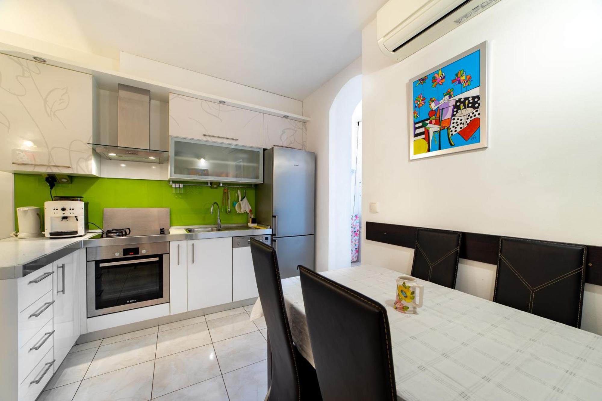 Apartment Happy In Split Center 10 Min Walk From Bacvice Beach Exterior foto